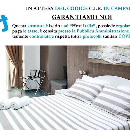 Mascalzone Latino Luxury Rooms Napels Buitenkant foto
