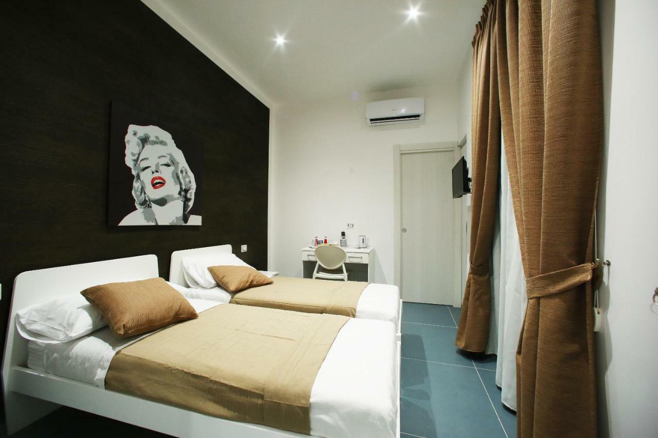 Mascalzone Latino Luxury Rooms Napels Buitenkant foto